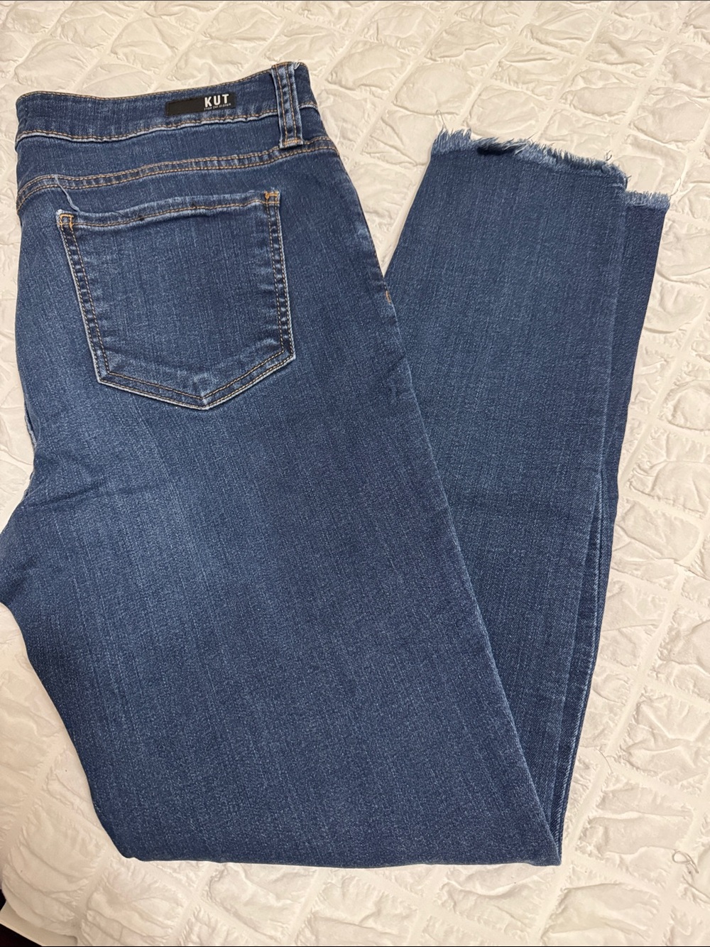 Kut from the Kloth Women's Medium-Dark Blue Ankle Crop Jeans